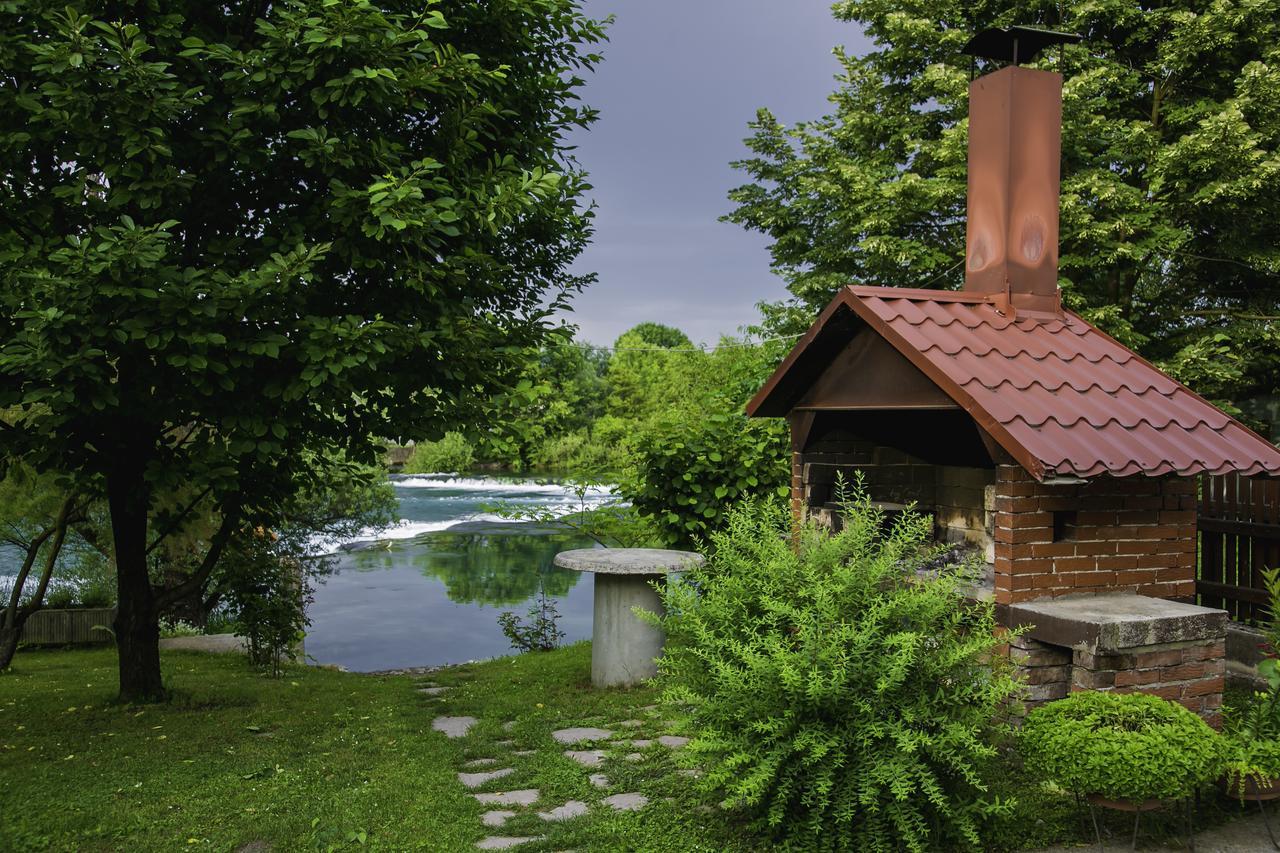 Lgp Exclusive Apartment Bihać Екстериор снимка