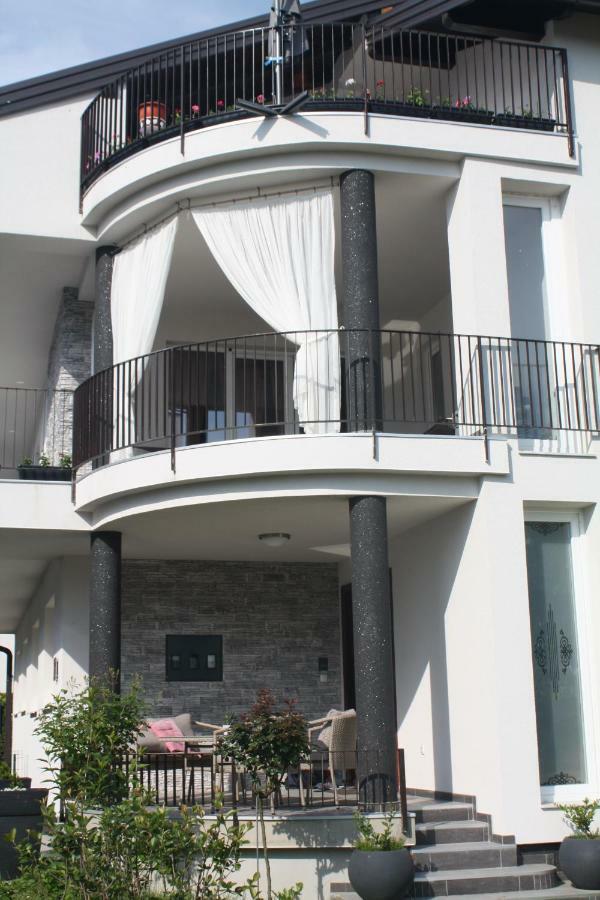 Lgp Exclusive Apartment Bihać Екстериор снимка